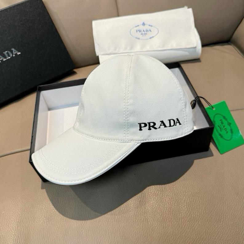 Gorras Prada