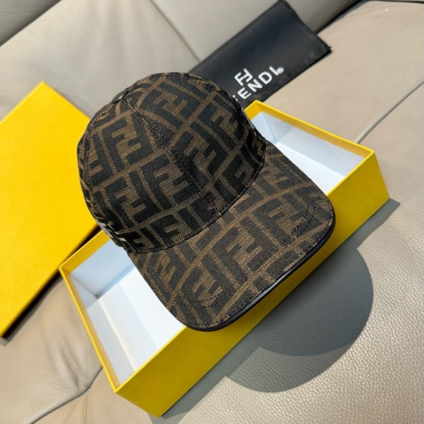 Gorras Fendi